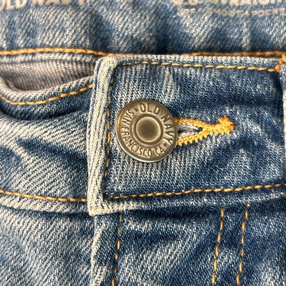 Old Navy High-Waisted OG Straight Leg Cut-Off Jeans - Picture 3 of 13